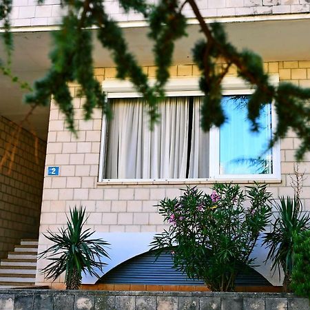 Apartment Luce Njivice Exterior photo