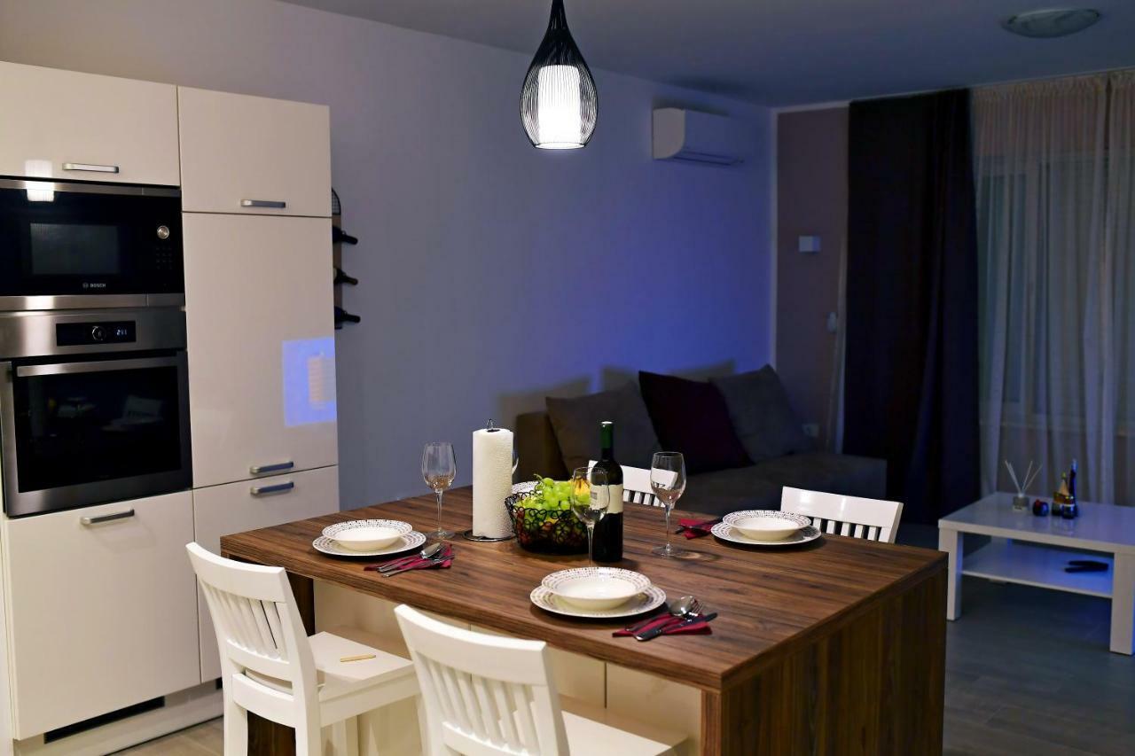 Apartment Luce Njivice Exterior photo